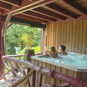 Spa Les Bains de Corot Bulle privative Jacuzzi extérieur privatif