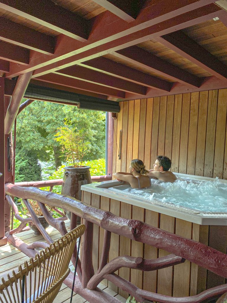 Spa Les Bains de Corot Private bubble Private outdoor Jacuzzi